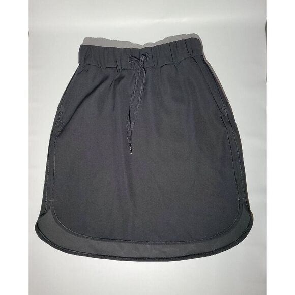Lululemon On The Fly Skirt Size 4 - Picture 1 of 4